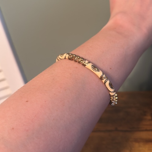 Vintage Bangle Bracelet, Cream, Silver, Gothic, Retro, Boho - Picture 2 of 8